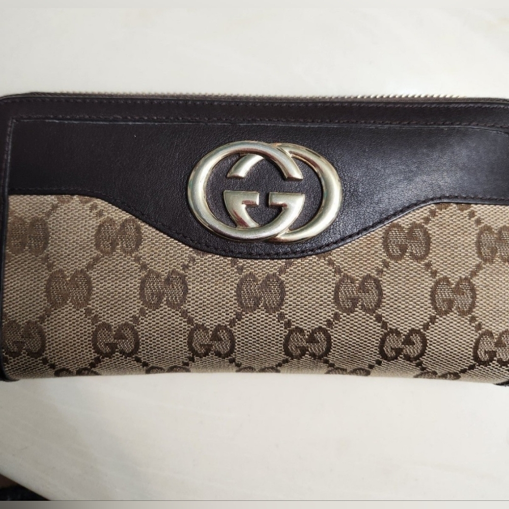 Gucci Brown and Tan Wallet